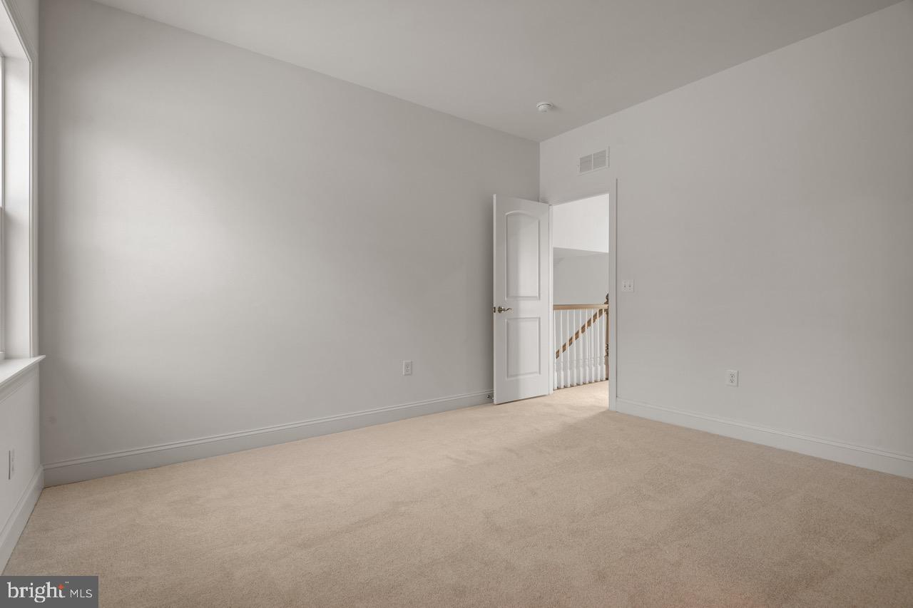 1041 Lititz Bend Drive Lititz, PA 17543 - Photo 36 of 39 Gallery Image 36