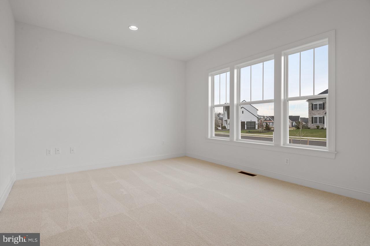 1041 Lititz Bend Drive Lititz, PA 17543 - Photo 7 of 39 Gallery Image 7