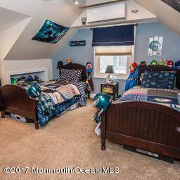 33 Woods End Road Middletown, NJ 07748 - Photo 11 of 23 Bedroom