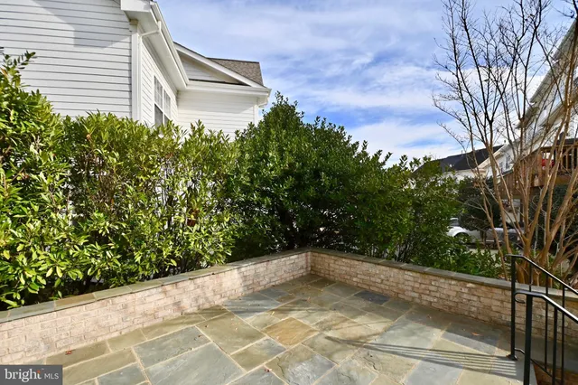 $3,400 | 13777 Ulysses Street, Woodbridge, VA 22191