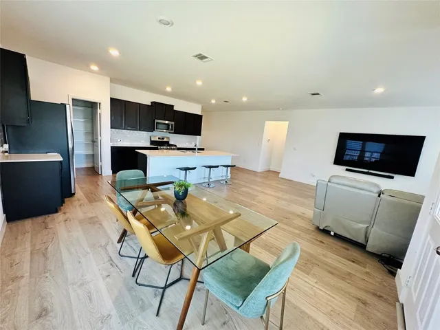 $444,900 | 1025 Bluewood Bend, Leander, TX 78641