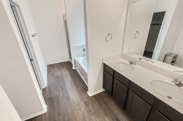 $444,900 | 1025 Bluewood Bend, Leander, TX 78641