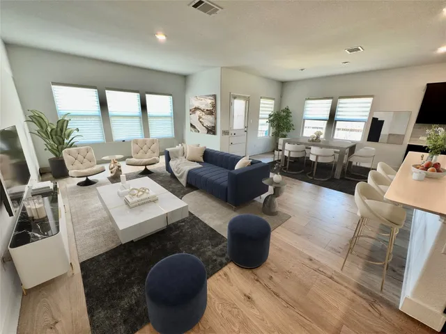 $444,900 | 1025 Bluewood Bend, Leander, TX 78641