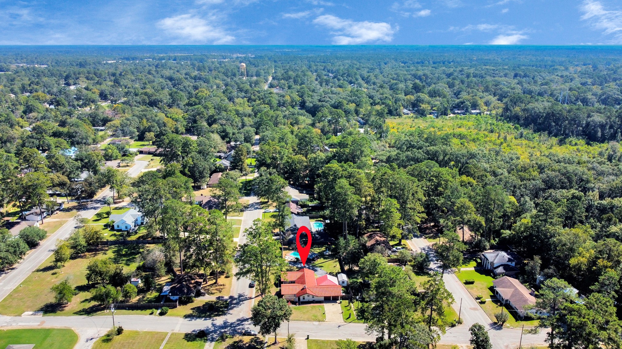 142 Wall Street Cleveland, TX 77327 - Photo 2 of 36 a view of a city