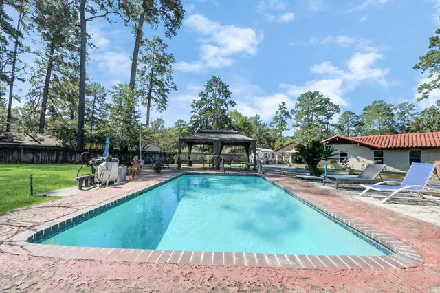 $425,000 | 142 Wall Street, Cleveland, TX 77327