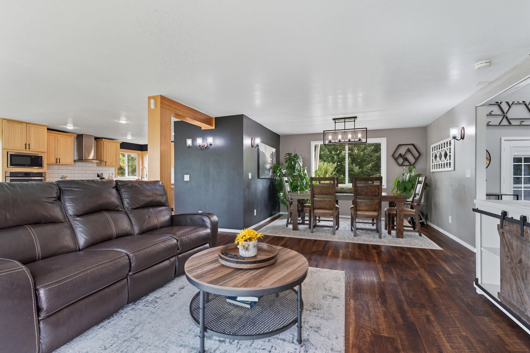 17210 Foothills Road Spokane, WA 99217 - Photo 11 of 50