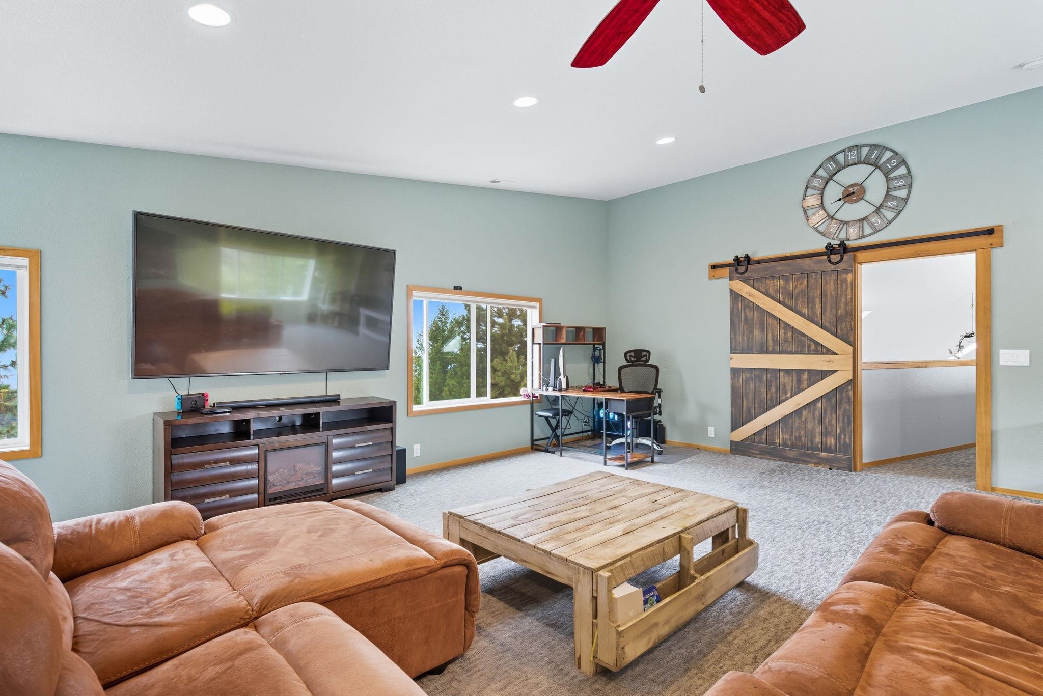17210 Foothills Road Spokane, WA 99217 - Photo 31 of 50