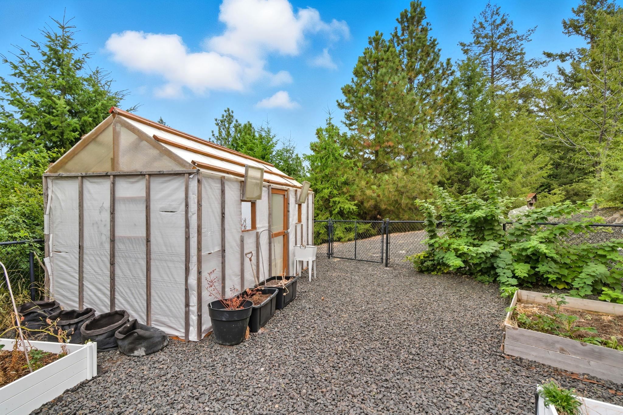 17210 Foothills Road Spokane, WA 99217 - Photo 44 of 50