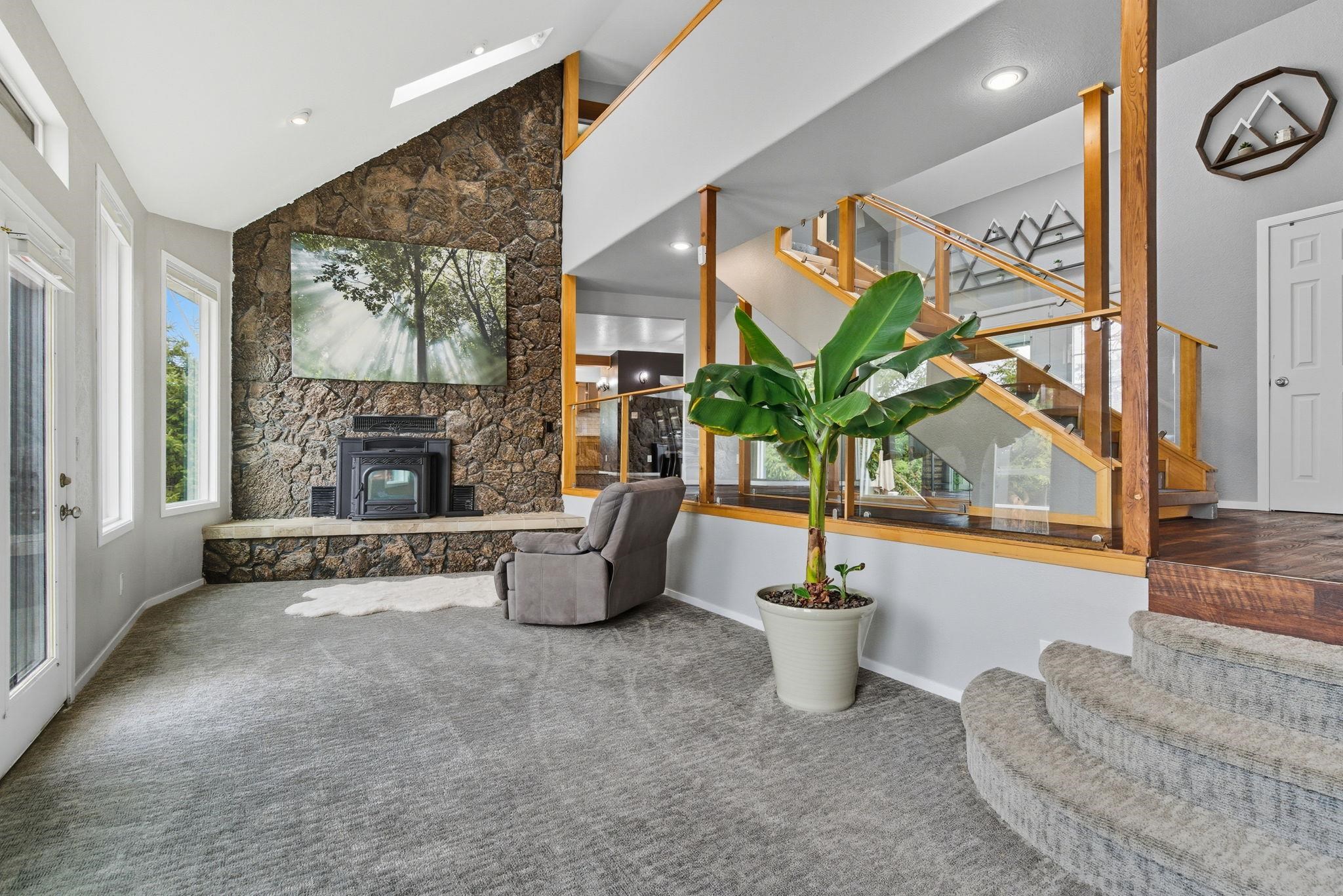 17210 Foothills Road Spokane, WA 99217 - Photo 6 of 50