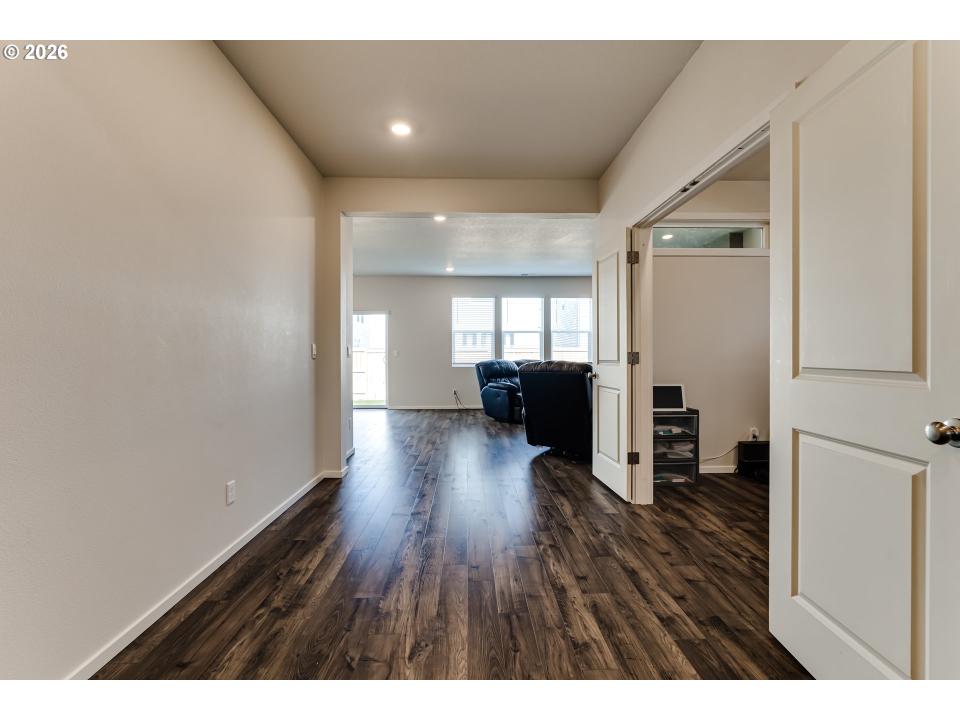 2932 V Street Springfield, OR 97477 - Photo 11 of 48 Gallery Image 11