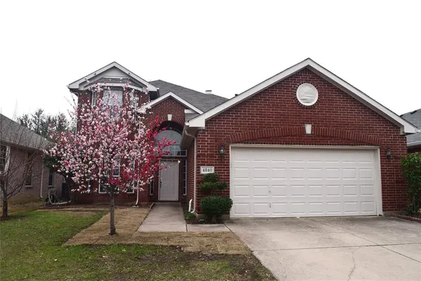 $2,650 | 4840 Park Brook Drive, Fort Worth, TX 76137