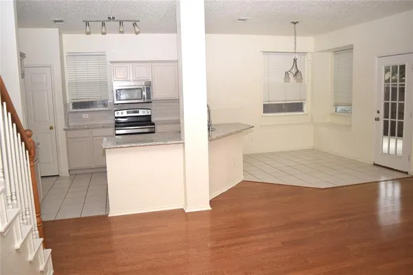 $2,650 | 4840 Park Brook Drive, Fort Worth, TX 76137