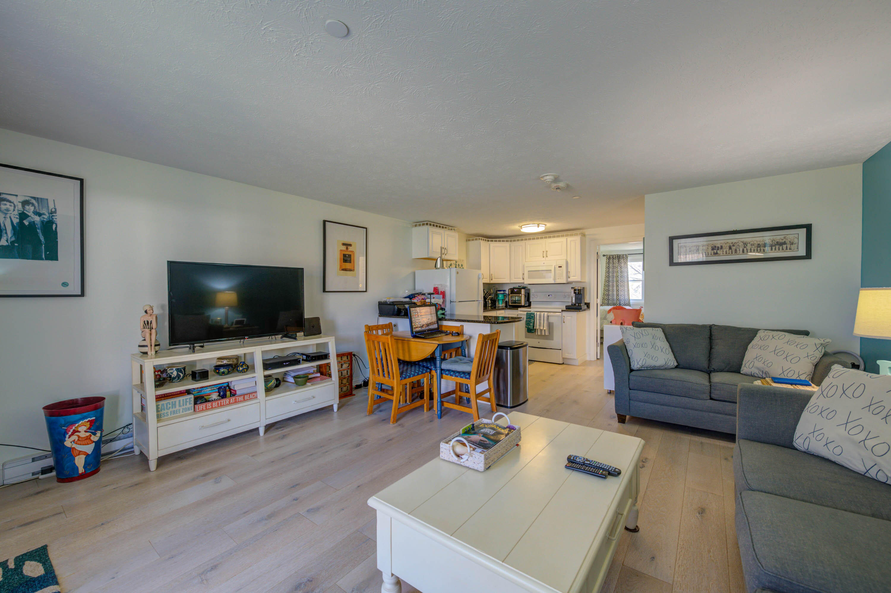 444 Main Street, Unit 104 Ogunquit, ME 03907 - Photo 4 of 17 pic-3