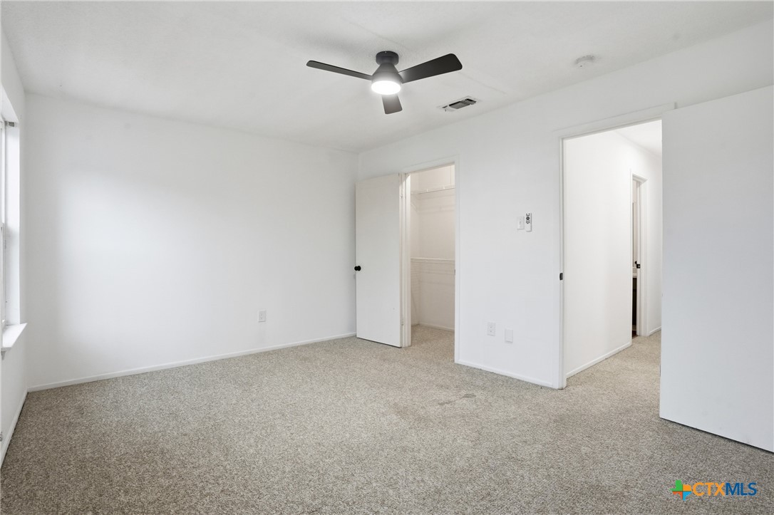 922 North 7th Street Copperas Cove, TX 76522 - Photo 17 of 26 an empty room