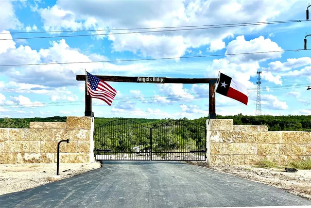 view of a swimming pool