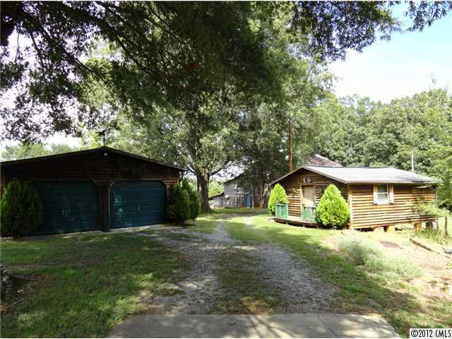 3704 County Home Road Conover, NC 28613 - Photo 3 of 16 Gallery Image 3