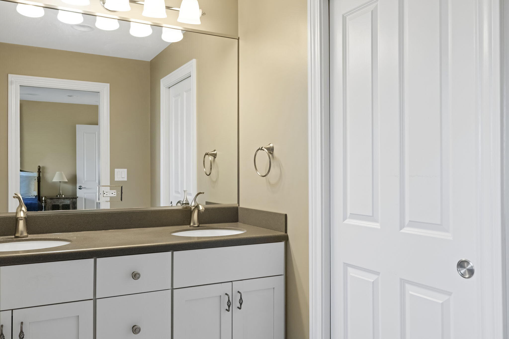 21 Diamond Point Lane New Buffalo, MI 49117 - Photo 12 of 28 Primary Bath