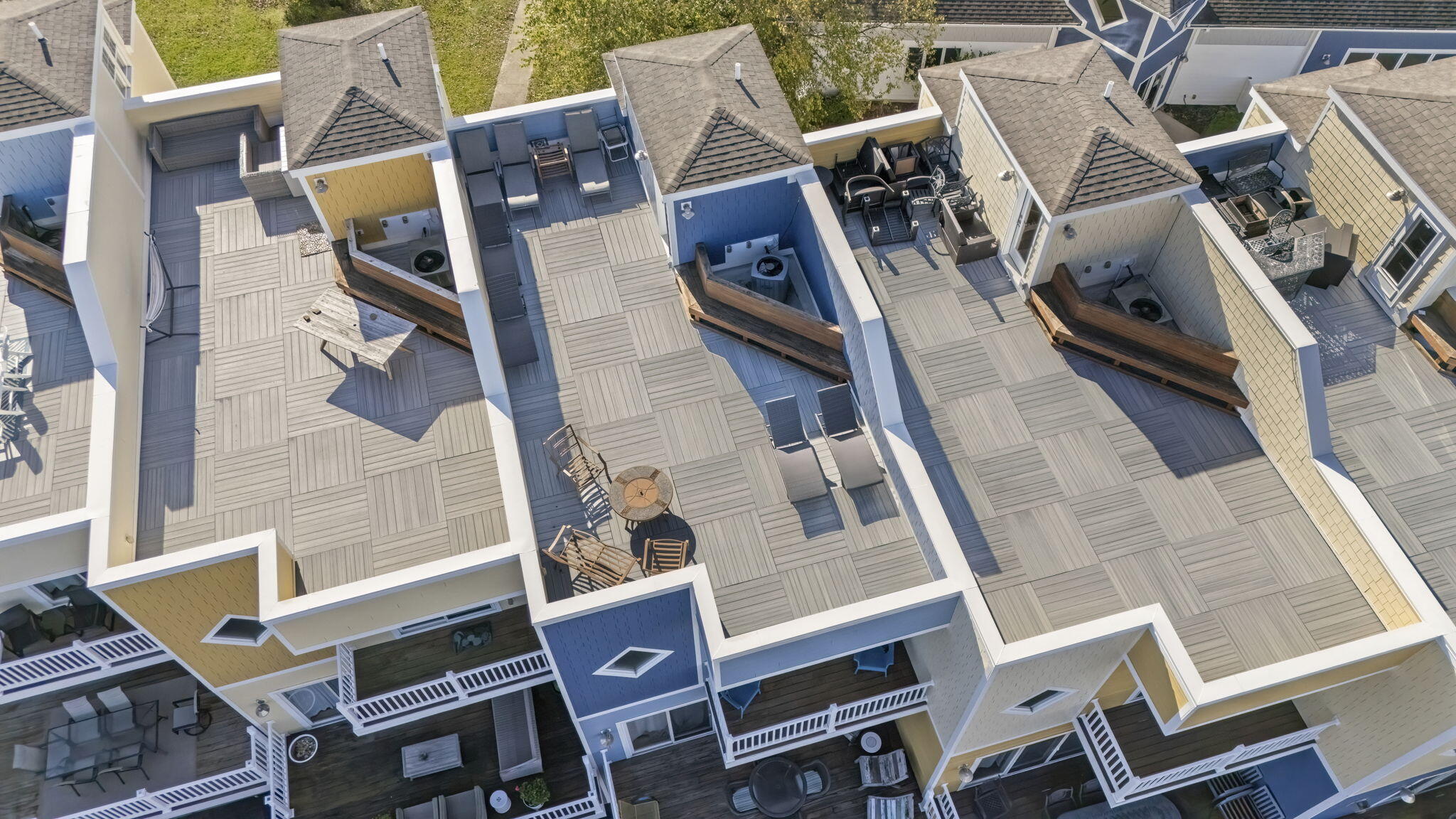 21 Diamond Point Lane New Buffalo, MI 49117 - Photo 18 of 28 Rooftop Decks