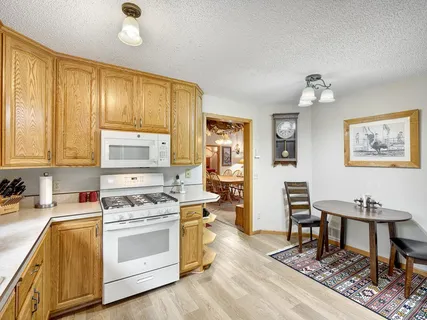 $860,000 | 28110 112th Street Northwest, Zimmerman, MN 55398