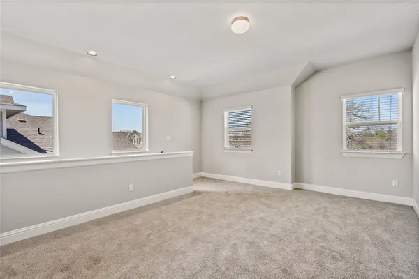 $2,650 | 221 Bent Crk Lane, Georgetown, TX 78628