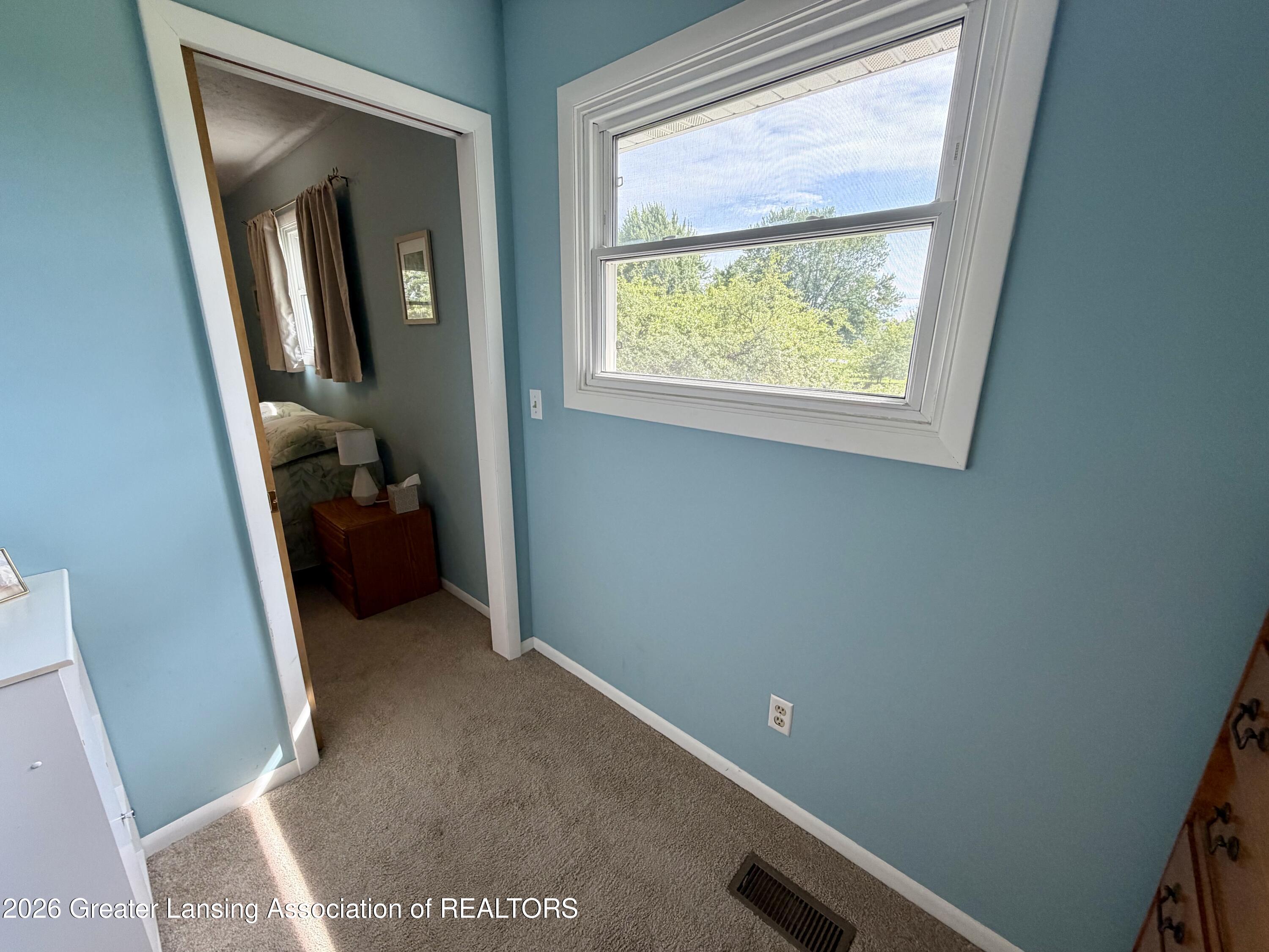 12758 East Greenfield Road Grand Ledge, MI 48837 - Photo 25 of 33 IMG_7367