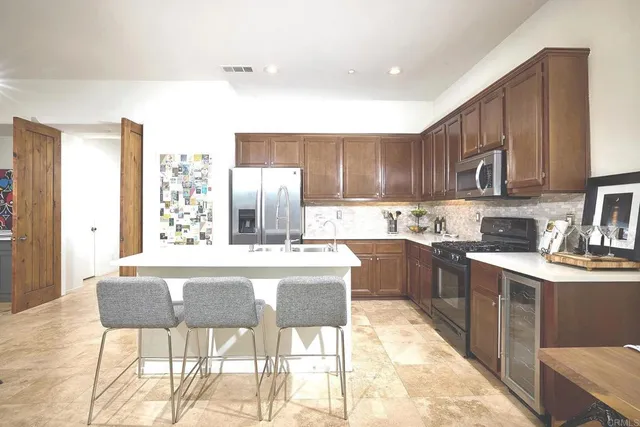 $1,769,000 | 406 Pipes Lane, Encinitas, CA 92024