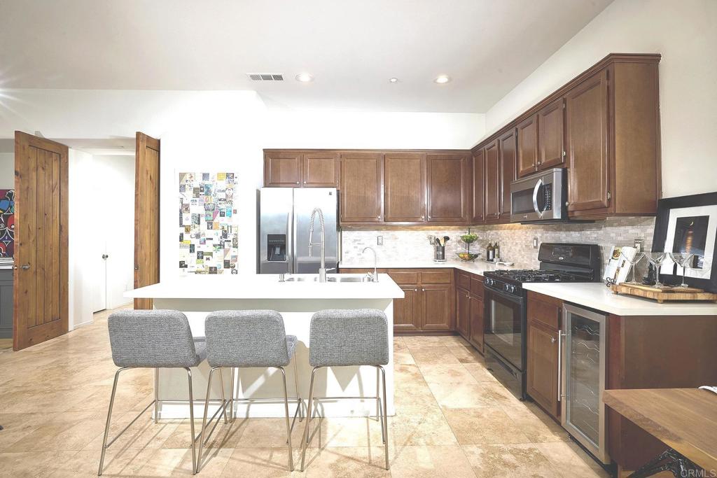 406 Pipes Lane Encinitas, CA 92024 - Photo 5 of 30