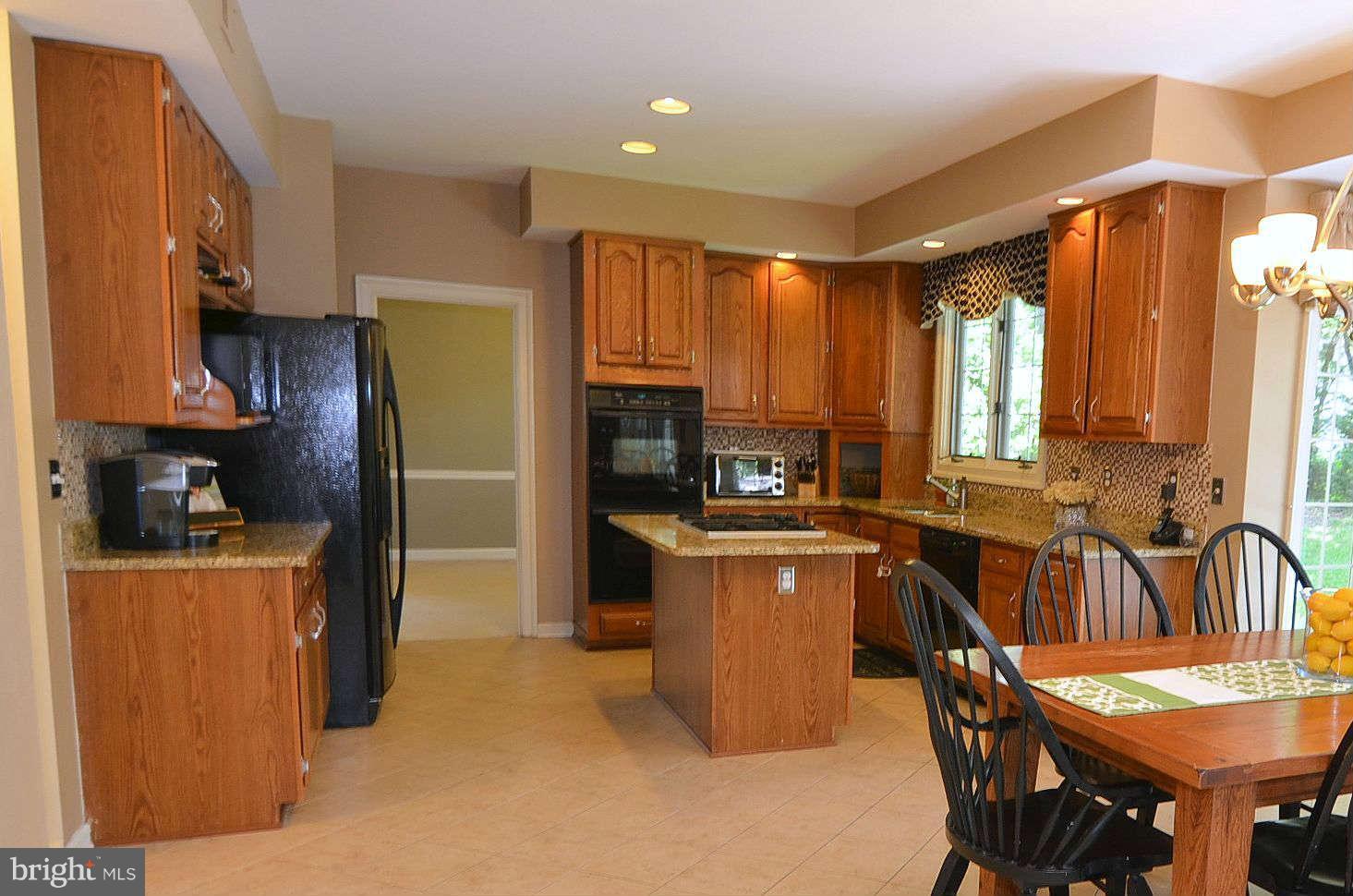 1322 Pleasant Meadow Road Crofton, MD 21114 - Photo 8 of 30 Kitchen