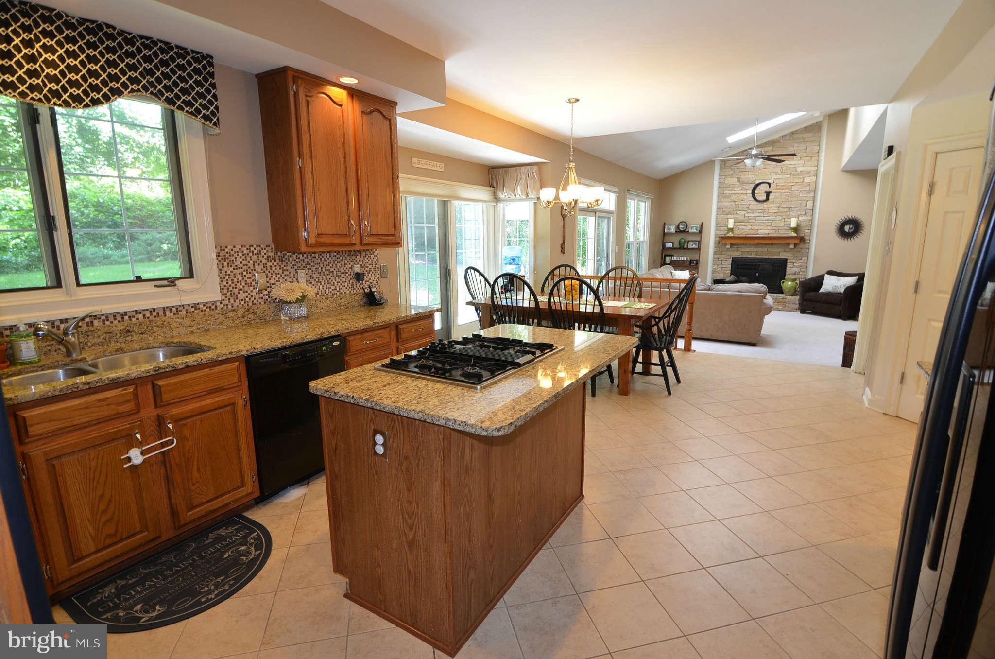 1322 Pleasant Meadow Road Crofton, MD 21114 - Photo 10 of 30 Kitchen