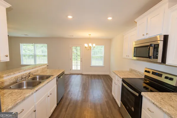 $1,625 | 137 Bull Bay Drive, Statesboro, GA 30458