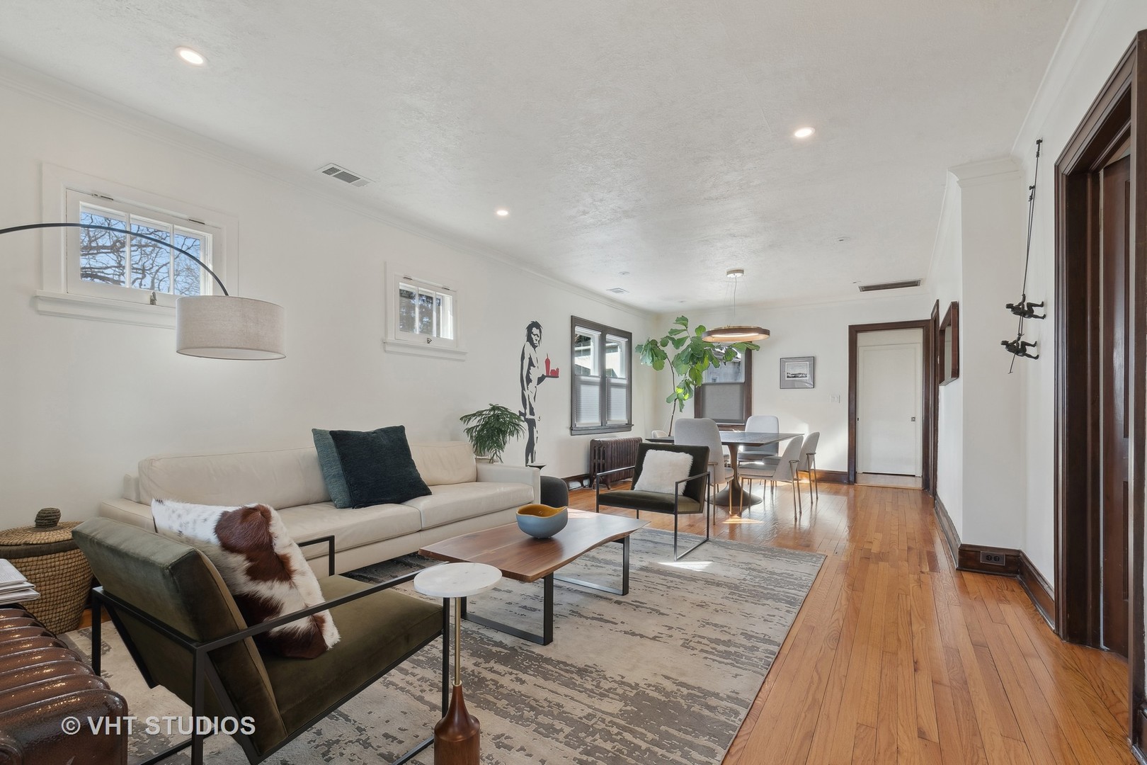 116 High Street Highwood, IL 60040 - Photo 2 of 18 a living room with furniture and wooden floor