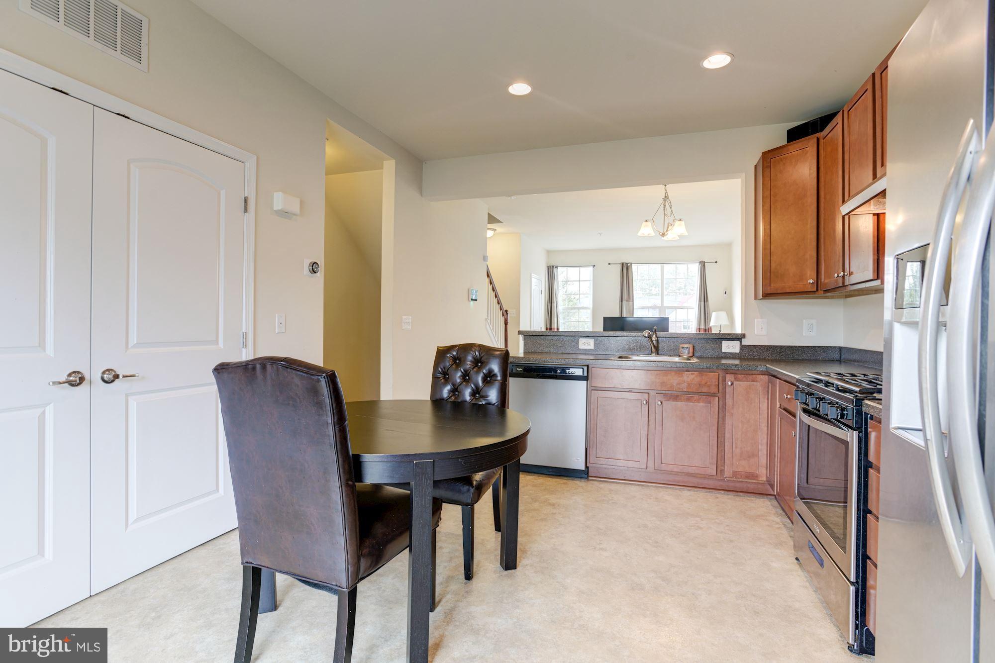 4362 Old Frederick Road Baltimore, MD 21229 - Photo 14 of 27 Kitchen