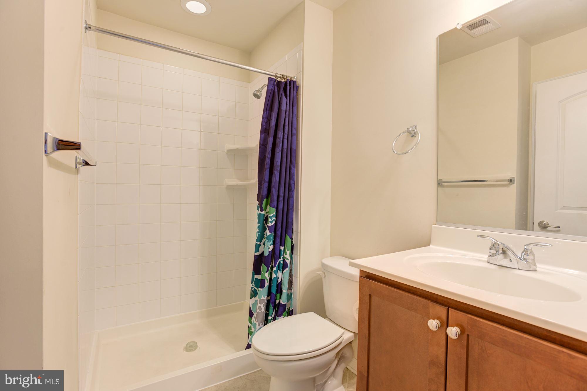 4362 Old Frederick Road Baltimore, MD 21229 - Photo 3 of 27 First Level Full Bathroom