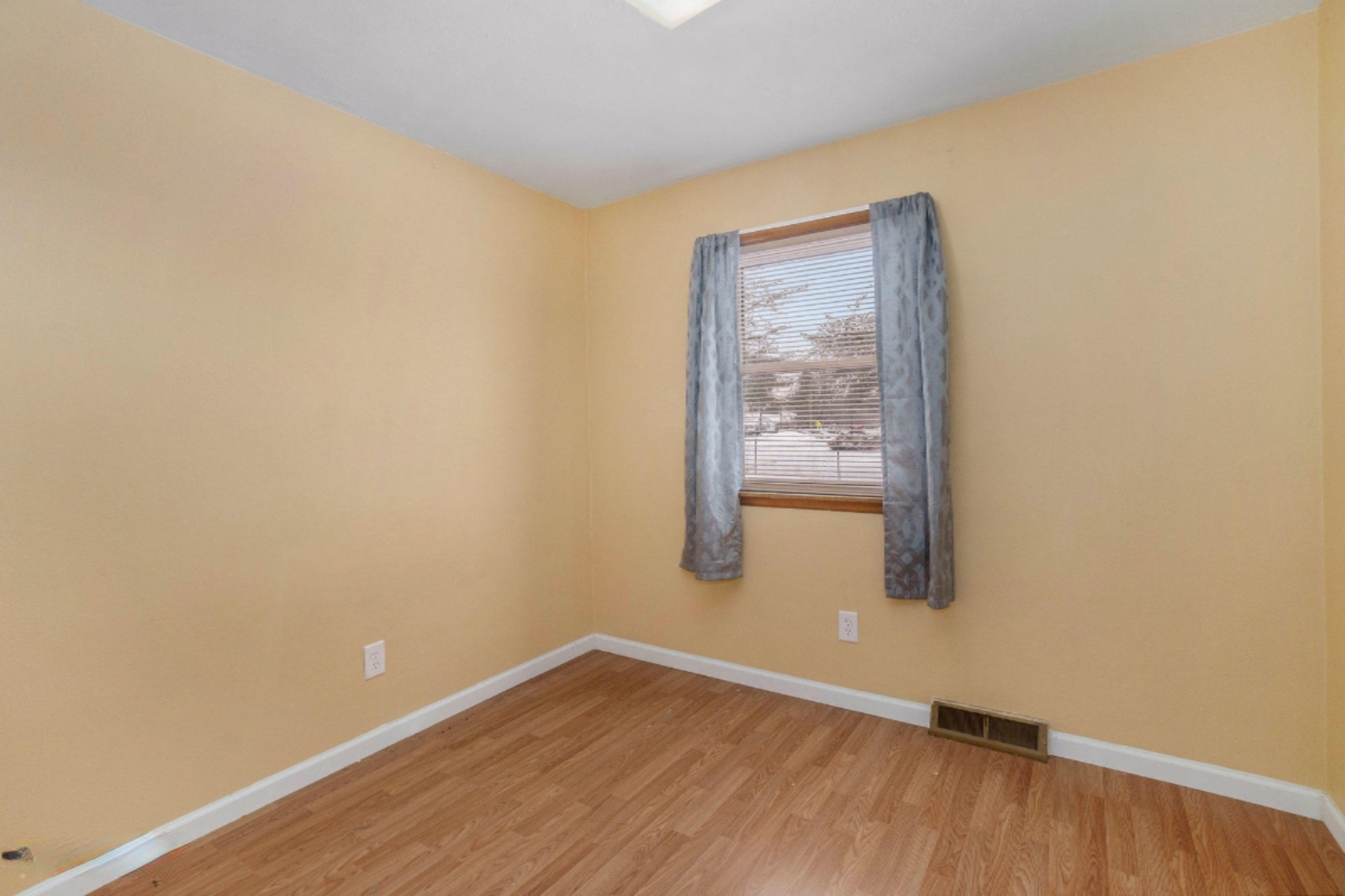 105 Sundown Street Springfield, MI 49037 - Photo 16 of 22 DNG-105-SUNDOWN-ST_19
