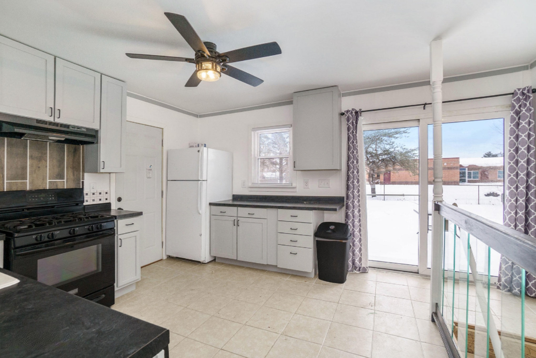 105 Sundown Street Springfield, MI 49037 - Photo 8 of 22 DNG-105-SUNDOWN-ST_23
