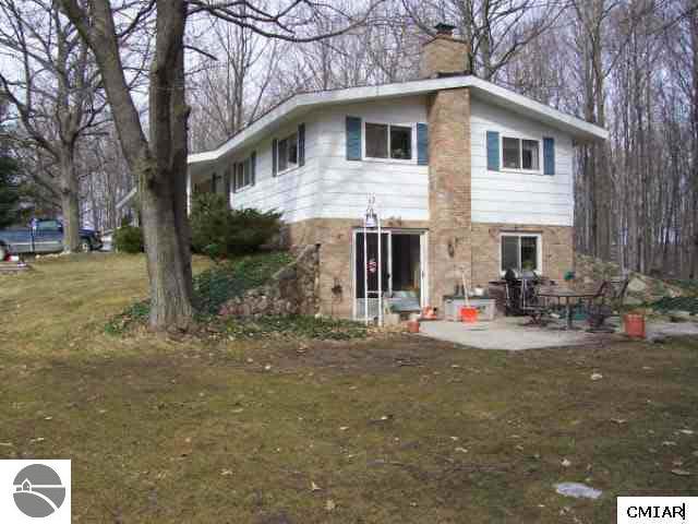 6421 South Gilmore Road Mount Pleasant, MI 48858 - Photo 1 of 7 1772126.JPG