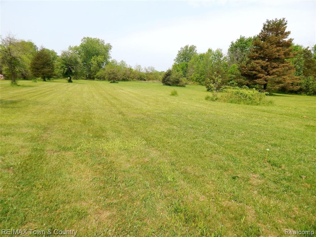 433 Elms Road Flushing, MI 48433 - Photo 35 of 36