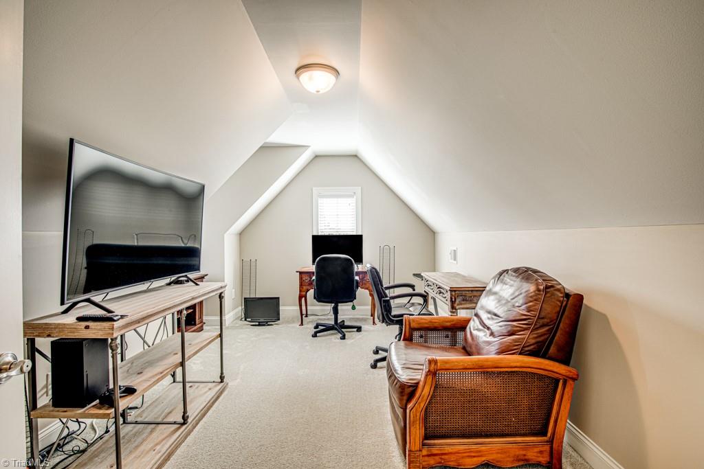 2271 Renaissance Lane High Point, NC 27262 - Photo 24 of 50 Gallery Image 24