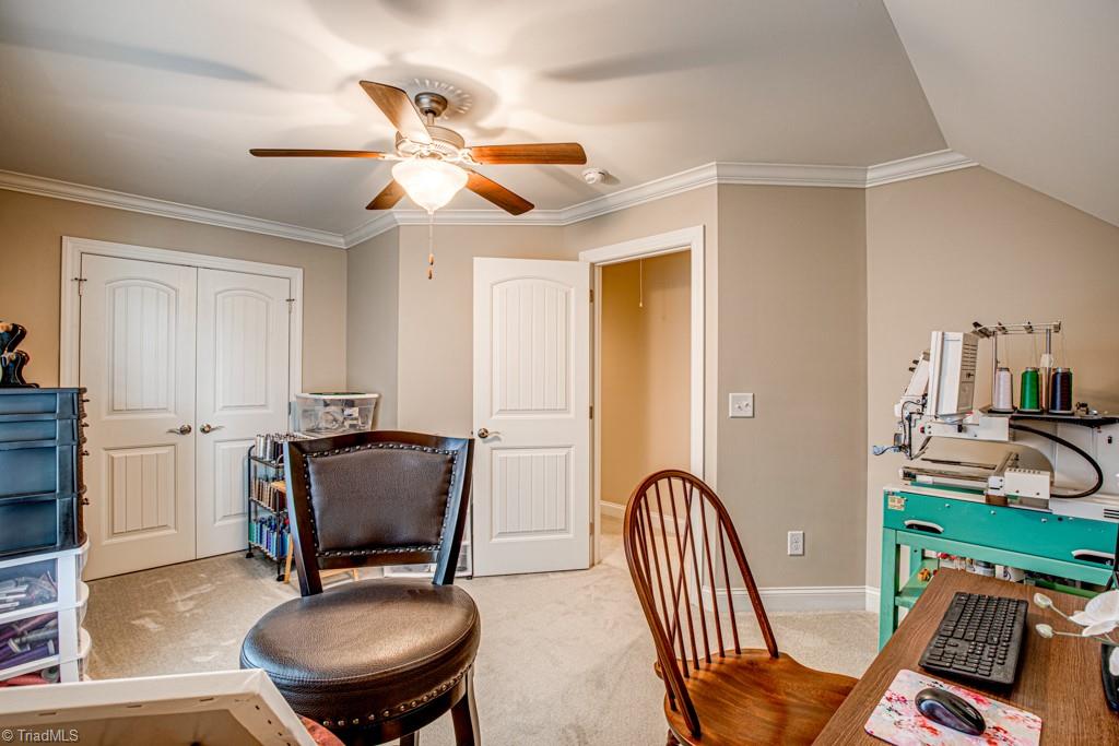2271 Renaissance Lane High Point, NC 27262 - Photo 25 of 50 Gallery Image 25