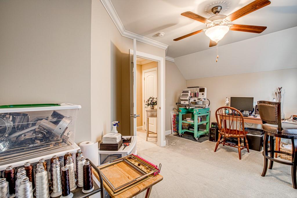 2271 Renaissance Lane High Point, NC 27262 - Photo 26 of 50 Gallery Image 26