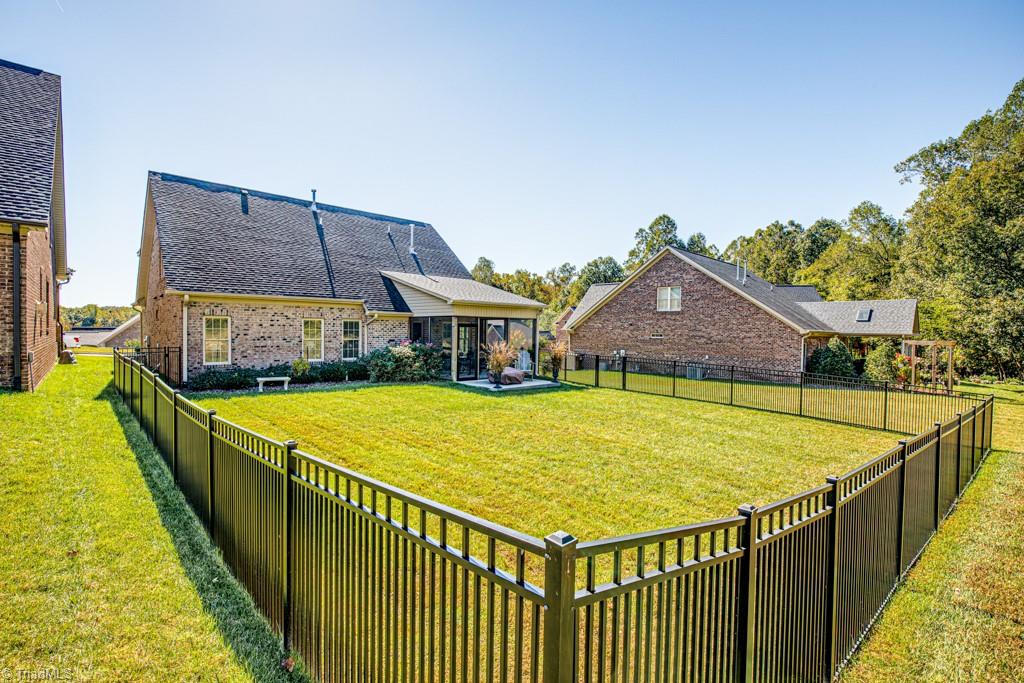 2271 Renaissance Lane High Point, NC 27262 - Photo 43 of 50 Gallery Image 43