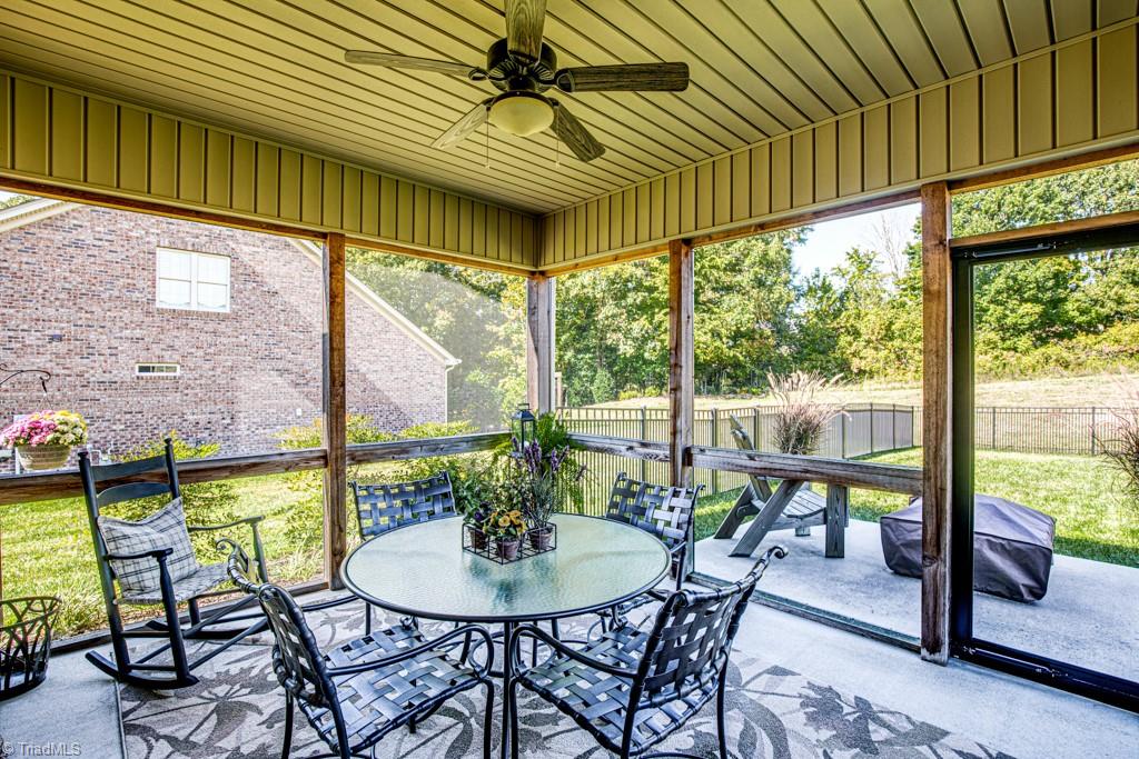 2271 Renaissance Lane High Point, NC 27262 - Photo 48 of 50 Gallery Image 48