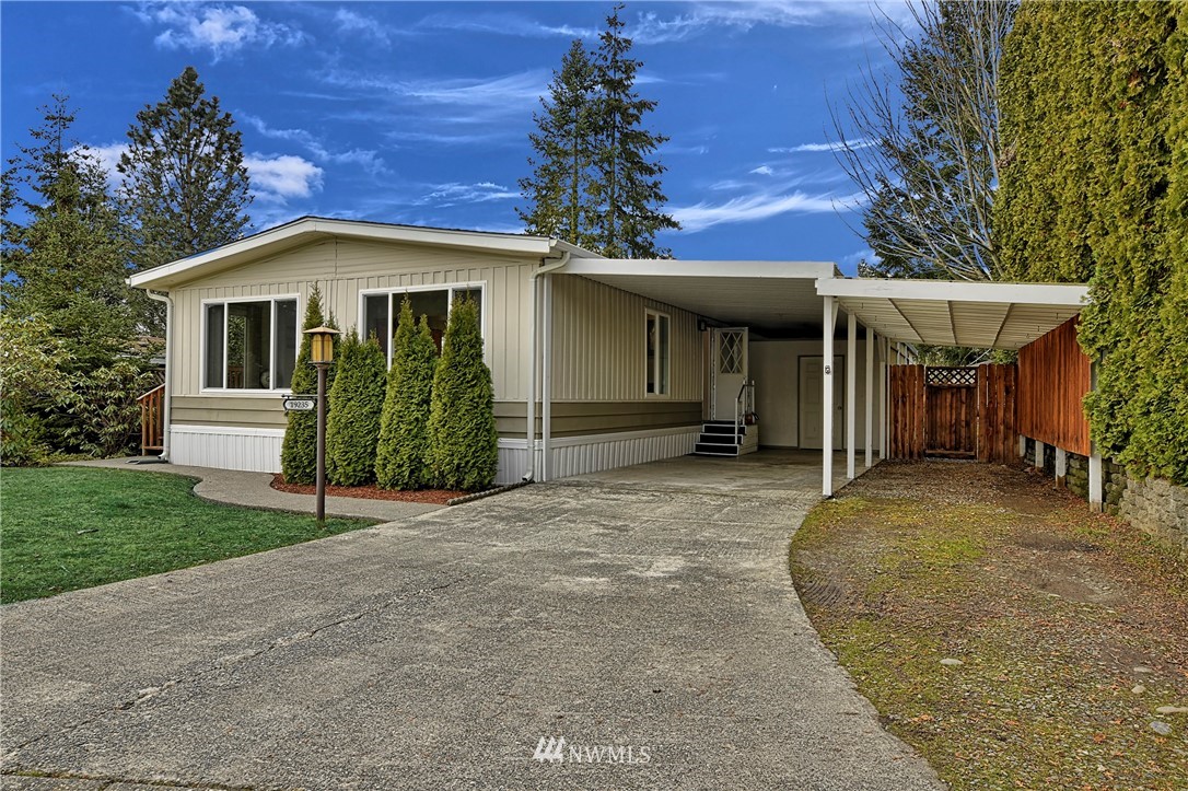 19235 128th Place Northeast Bothell, WA 98011 - Photo 1 of 25 Gallery Image 1
