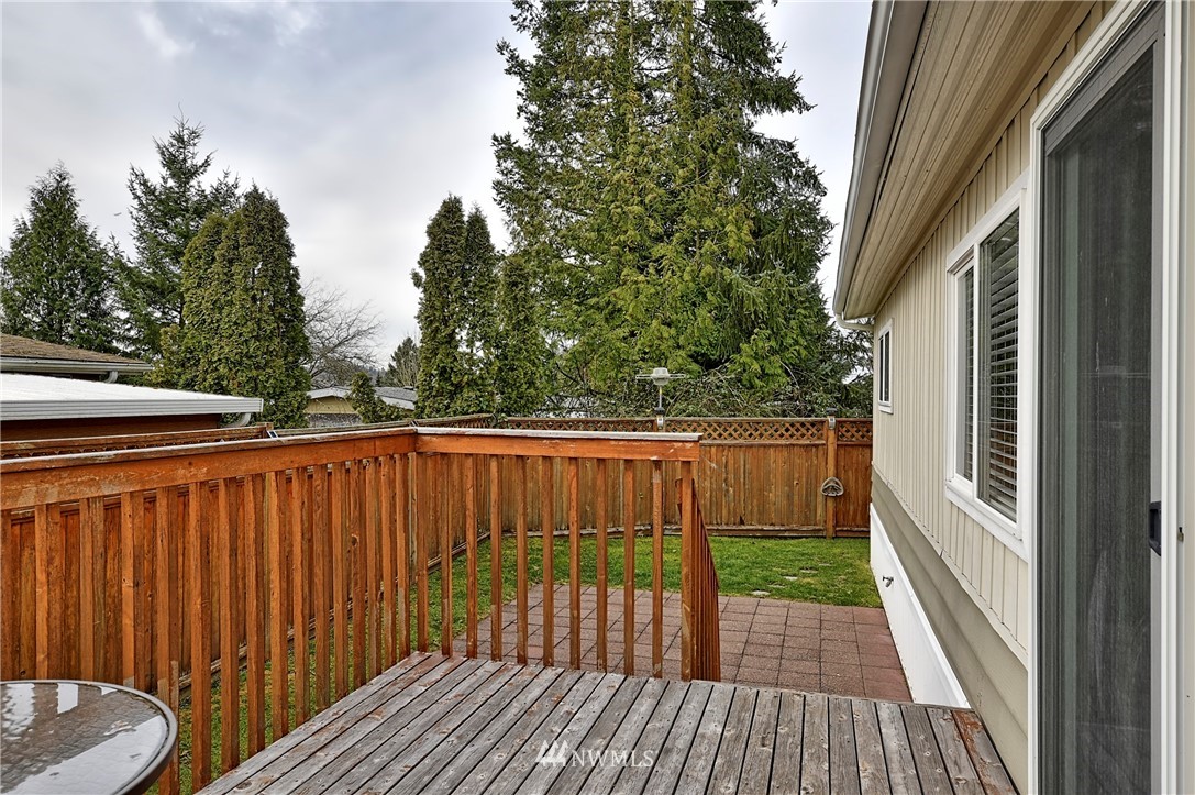 19235 128th Place Northeast Bothell, WA 98011 - Photo 2 of 25 Gallery Image 2