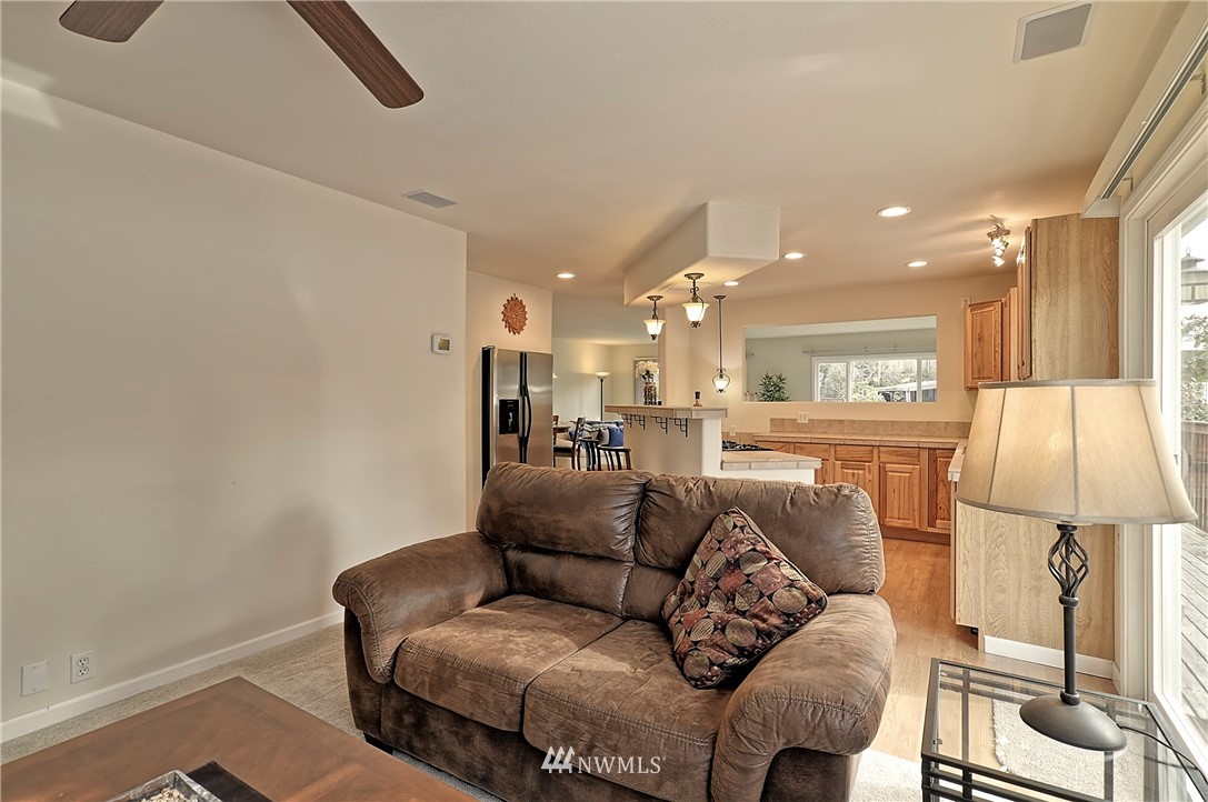 19235 128th Place Northeast Bothell, WA 98011 - Photo 14 of 25 Gallery Image 14