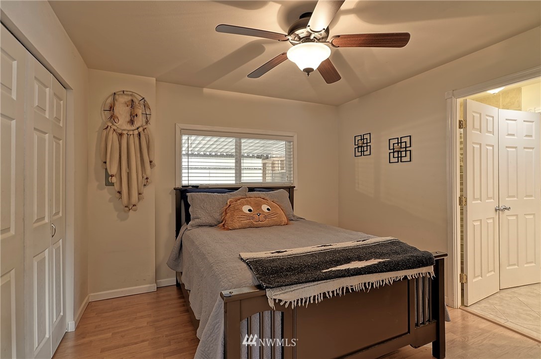 19235 128th Place Northeast Bothell, WA 98011 - Photo 19 of 25 Gallery Image 19
