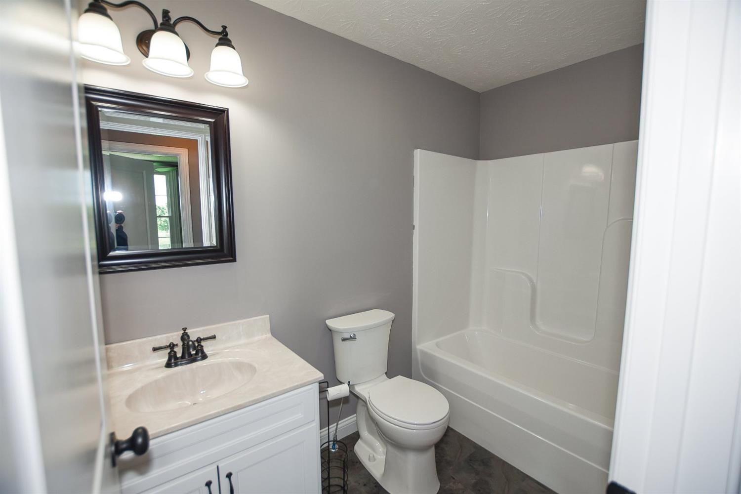 245 Tabor Road Jeffersonville, KY 40337 - Photo 12 of 23 Listing Photo