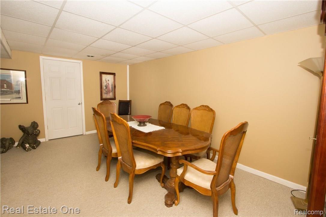 57197 Beaconsfield Road Washington, MI 48094 - Photo 22 of 45 IMG_2190.jpg
