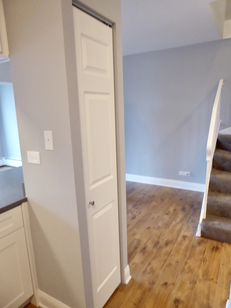 6166 North Sheridan Road, Unit 8L Chicago, IL 60660 - Photo 10 of 20