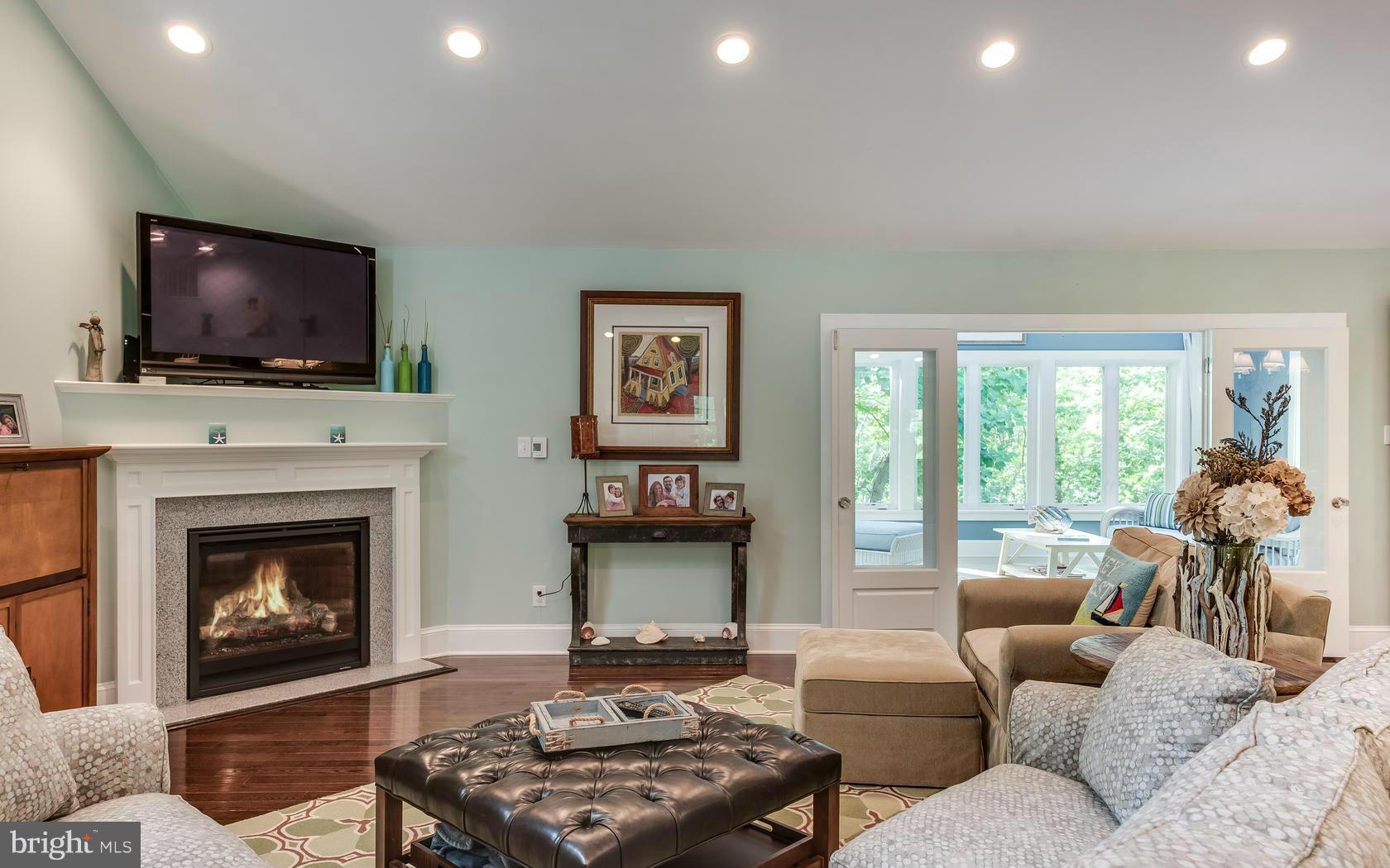 8 Revell Road Severna Park, MD 21146 - Photo 3 of 30 Living Room w/ propane fireplace